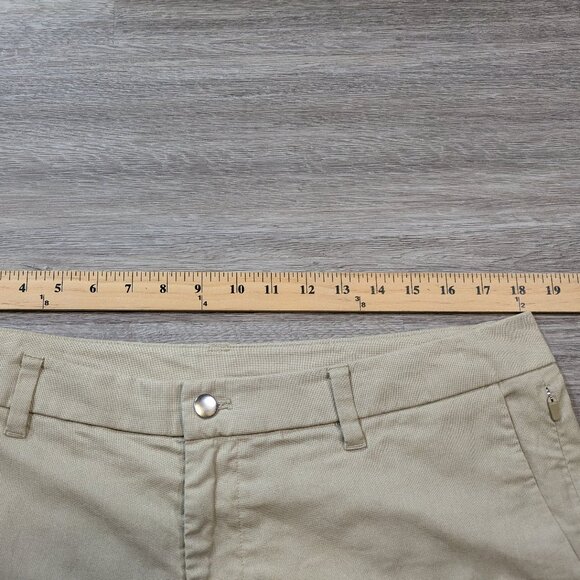 Lululemon Men's 36 Commission Short Relaxed Qwick Oxford White Tofino Sand Golf - Picture 7 of 9